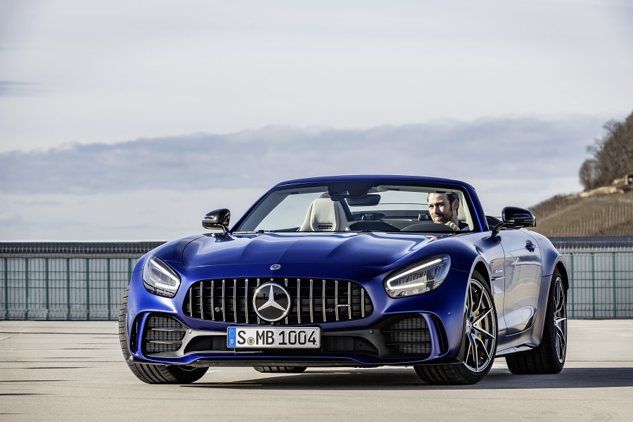 مرسيدس AMG GT R رودستر تسحر الجميع بسقفها المكشوف بالصور